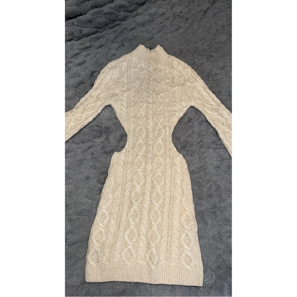 DANIELLE GUIZIO - Cable Knit Backless Turtleneck Dress - Picture 8 of 12